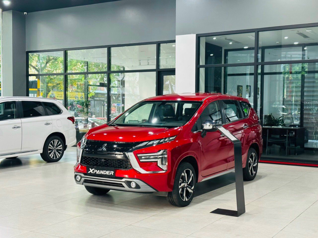 Mitsubishi Xpander chi tiết