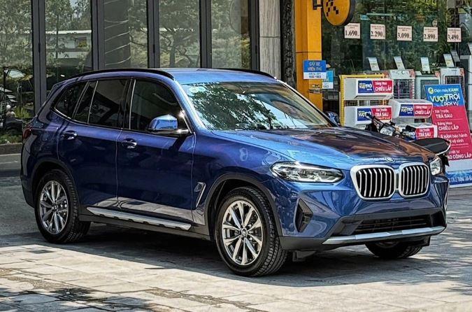 Giảm giá mạnh nhưng xe sang khó bán nửa đầu năm 2025