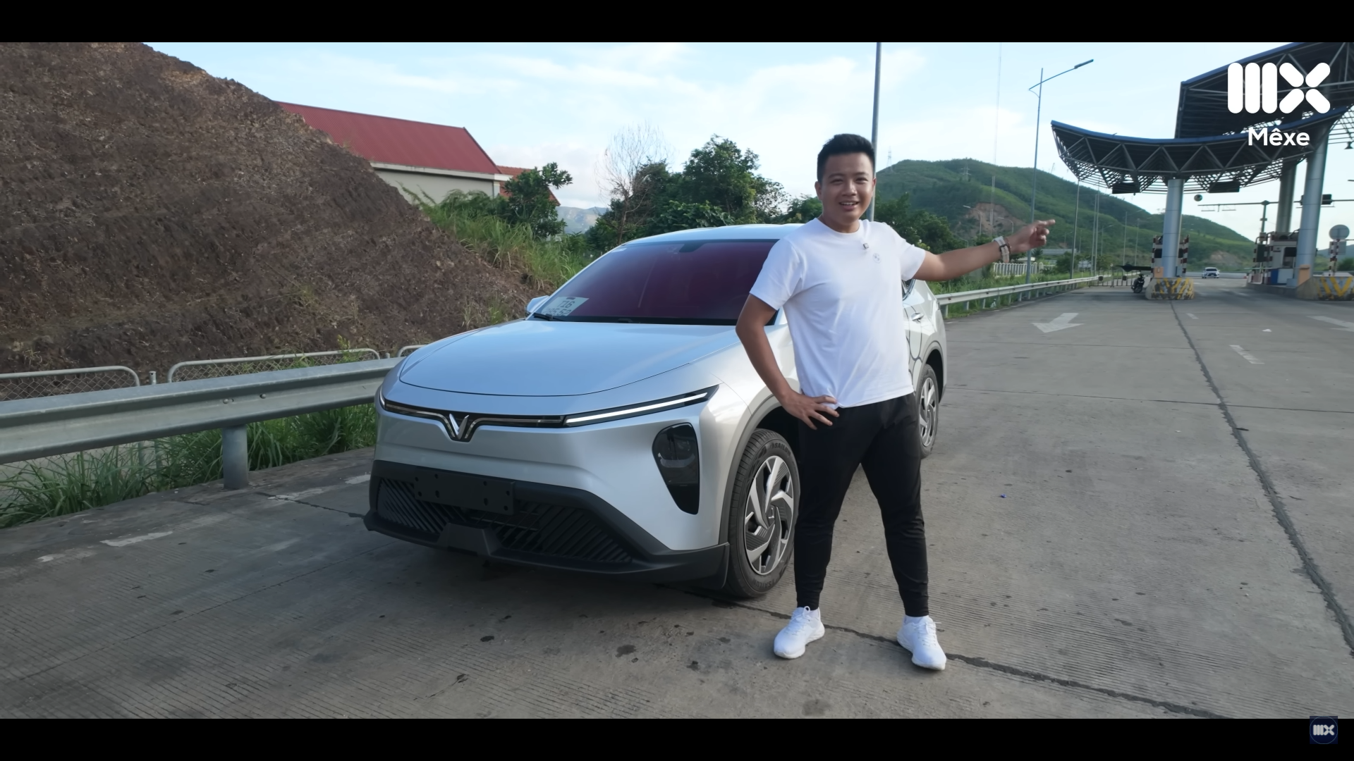 Thử nghiệm thứ 2 chỉ có 2 người trên xe