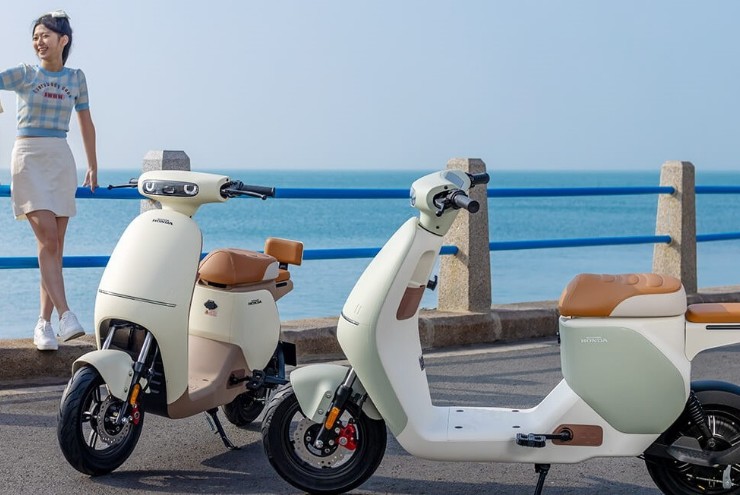 Xe máy điện Honda U-Qe 2024 với thiết kế thanh thoát