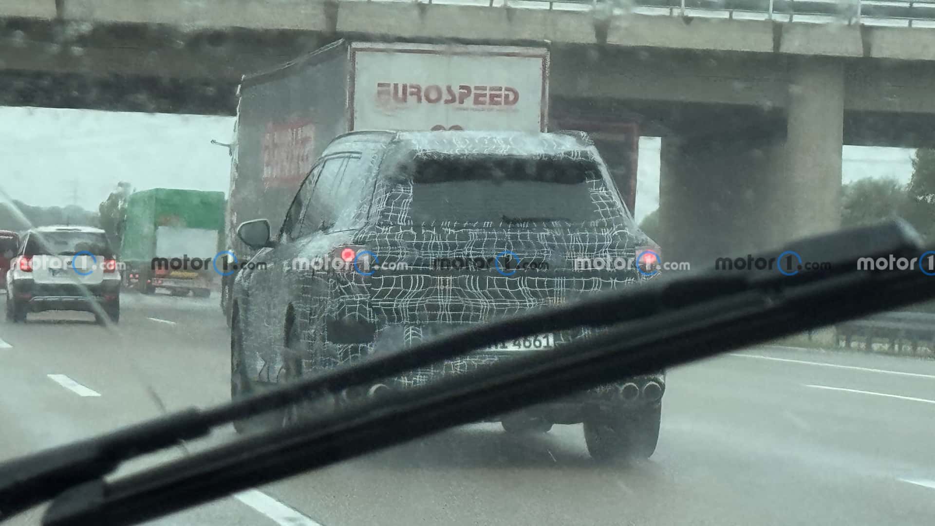 Ống xả hiệu suất cao trên BMW X7