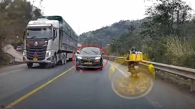 Đi sai làn đường tiềm ẩn nguy hiểm