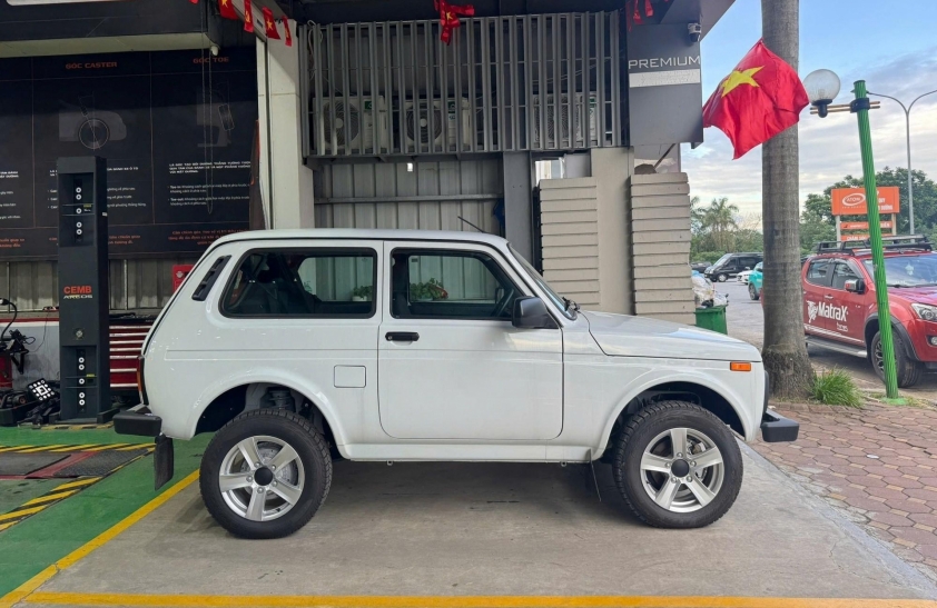 Ngoại thất Lada Niva Legend