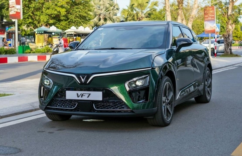 VF 7 phong cách thời trang