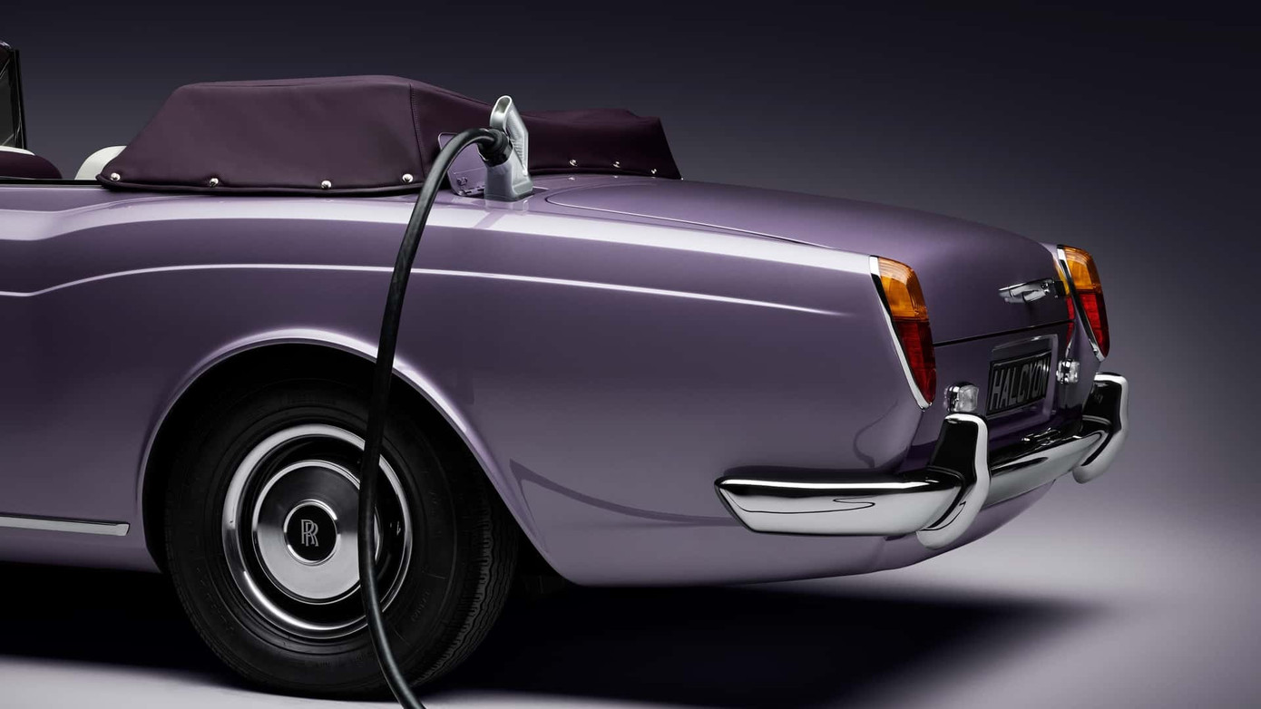Xe Rolls-Royce cổ được chuyển đổi thành xe điện với hệ truyền động hiện đại
