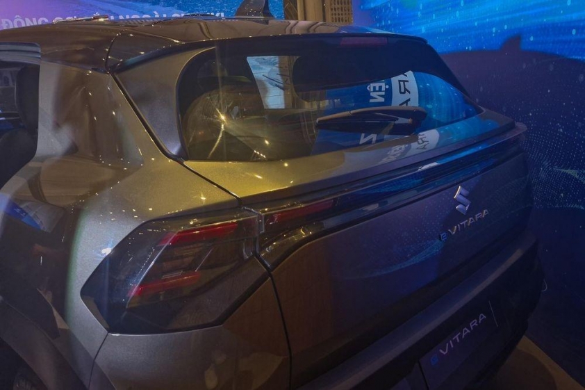 Nội thất Suzuki eVitara