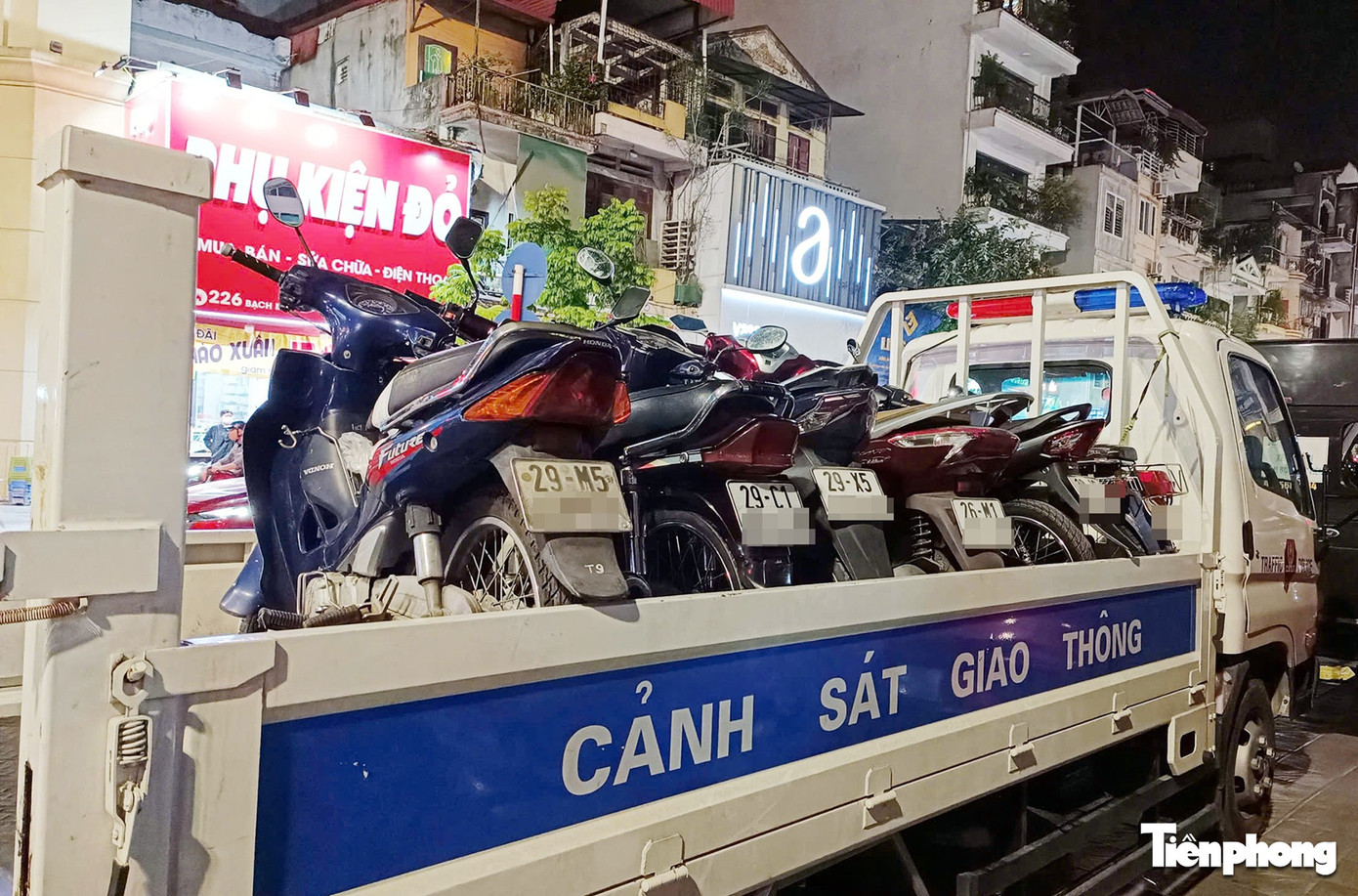 Các phương tiện vi phạm bị tạm giữ