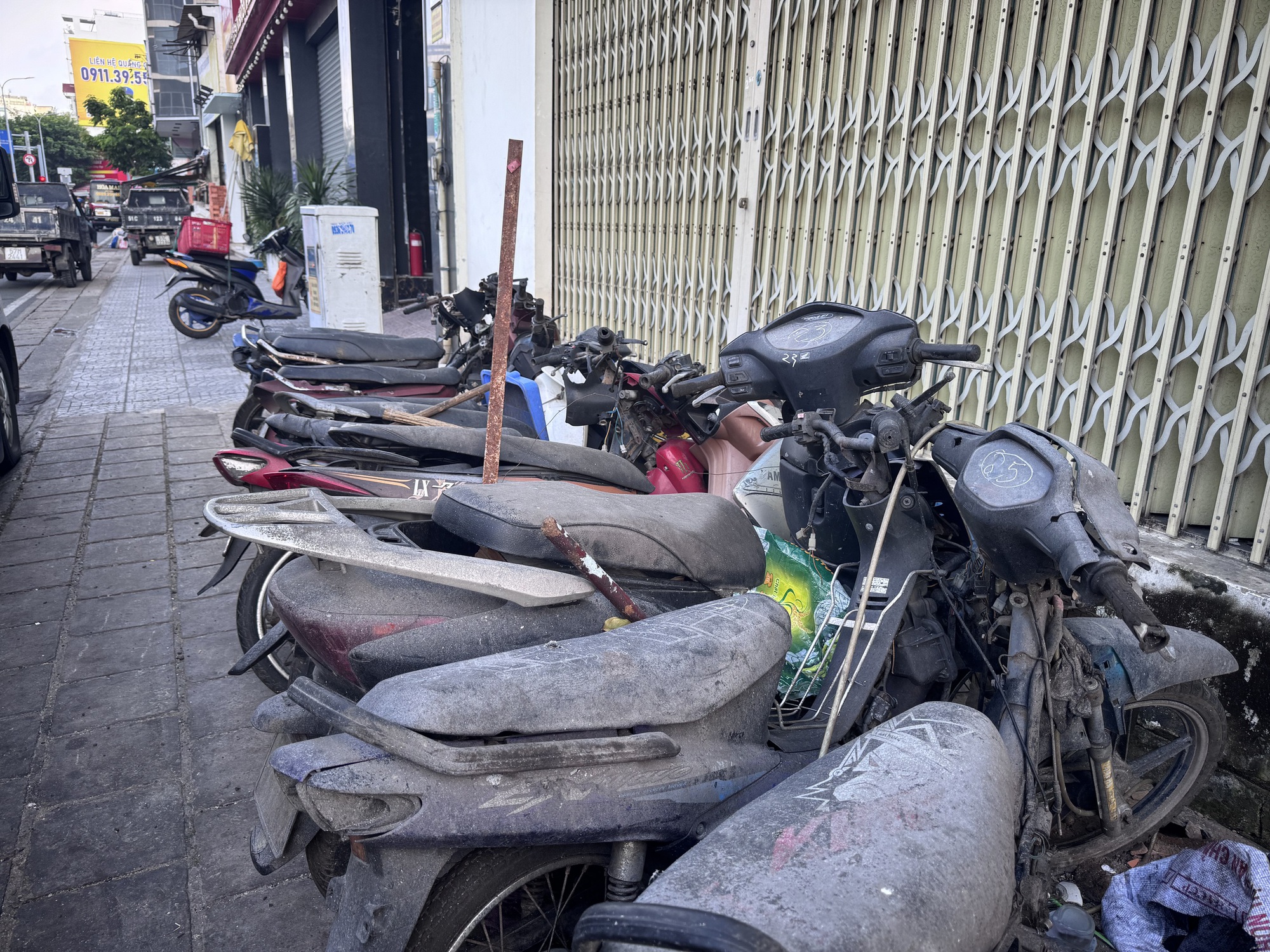 Xe máy cũ nát, phát thải cao vẫn còn rất nhiều