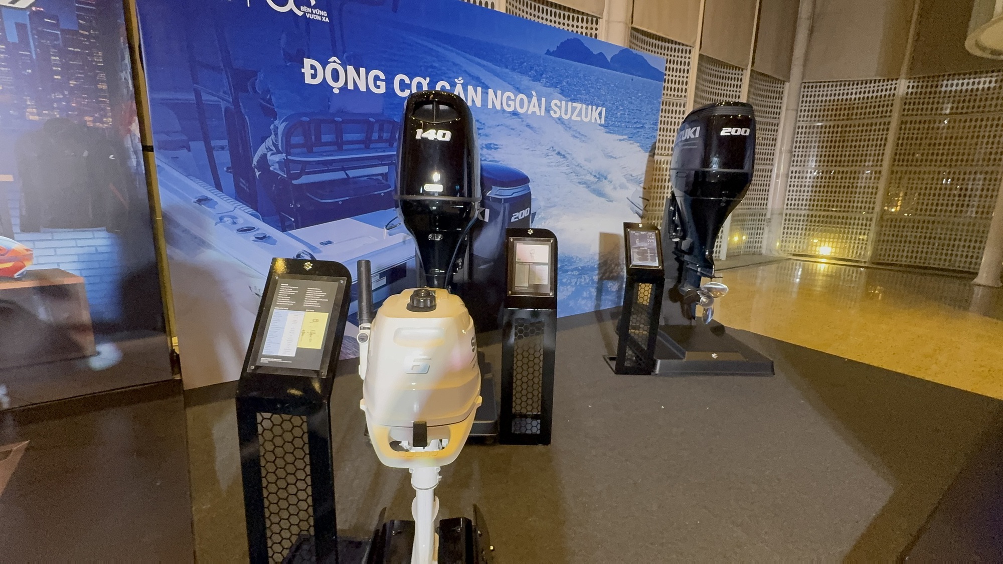 Động cơ gắn ngoài của Suzuki