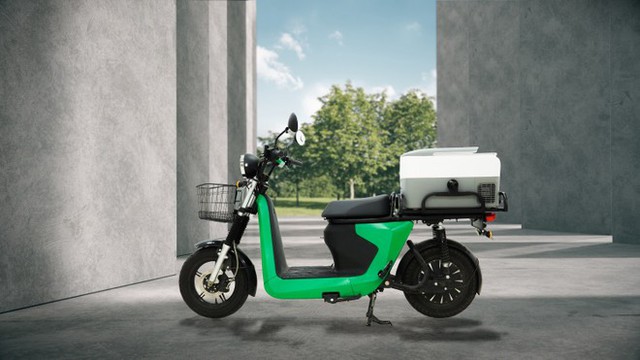 Xe máy điện có khả năng lội nước sâu 1 mét