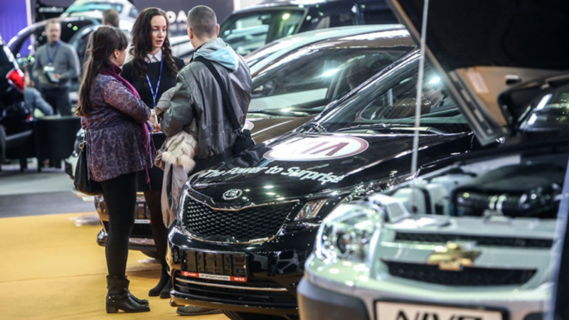 Showroom đóng cửa tại Nga