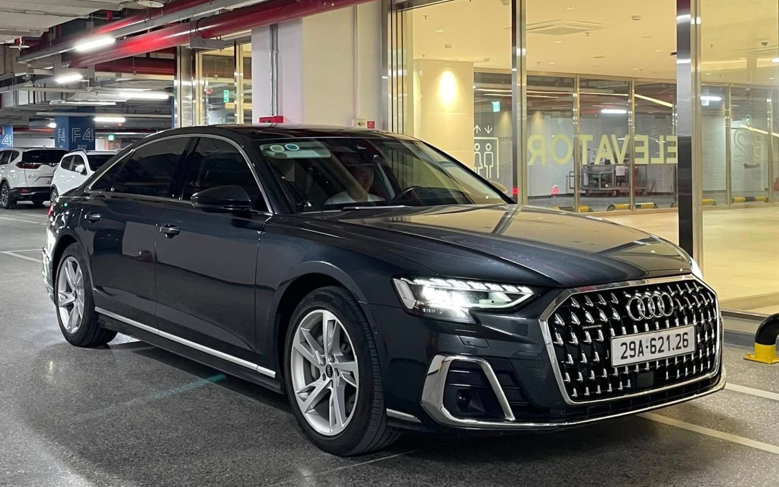 Audi A8 bản mới nhất ra mắt Việt Nam Audi A8 phiên bản 2022 tại Việt Nam