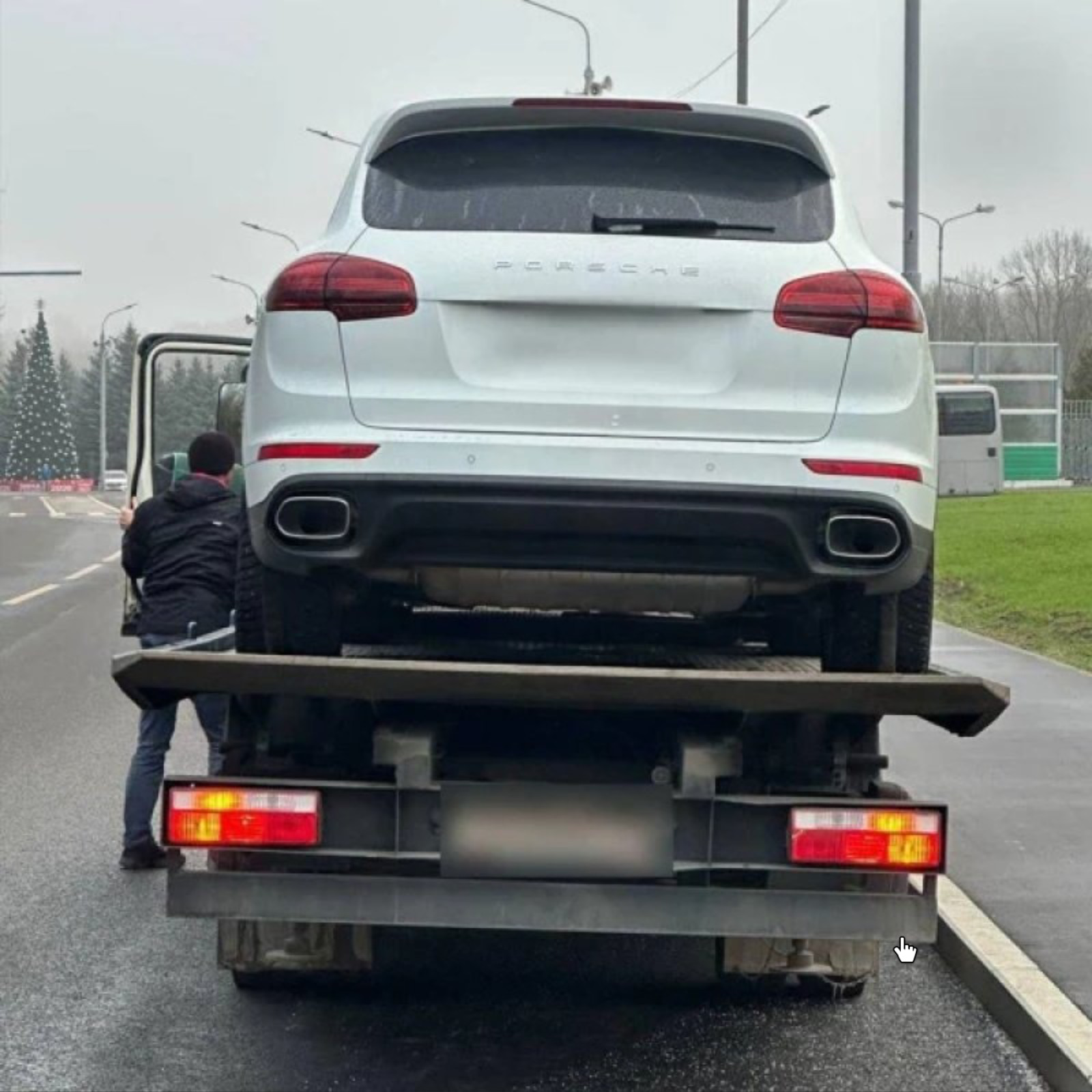 Chủ xe hoang mang vì sự cố chưa rõ nguyên nhân