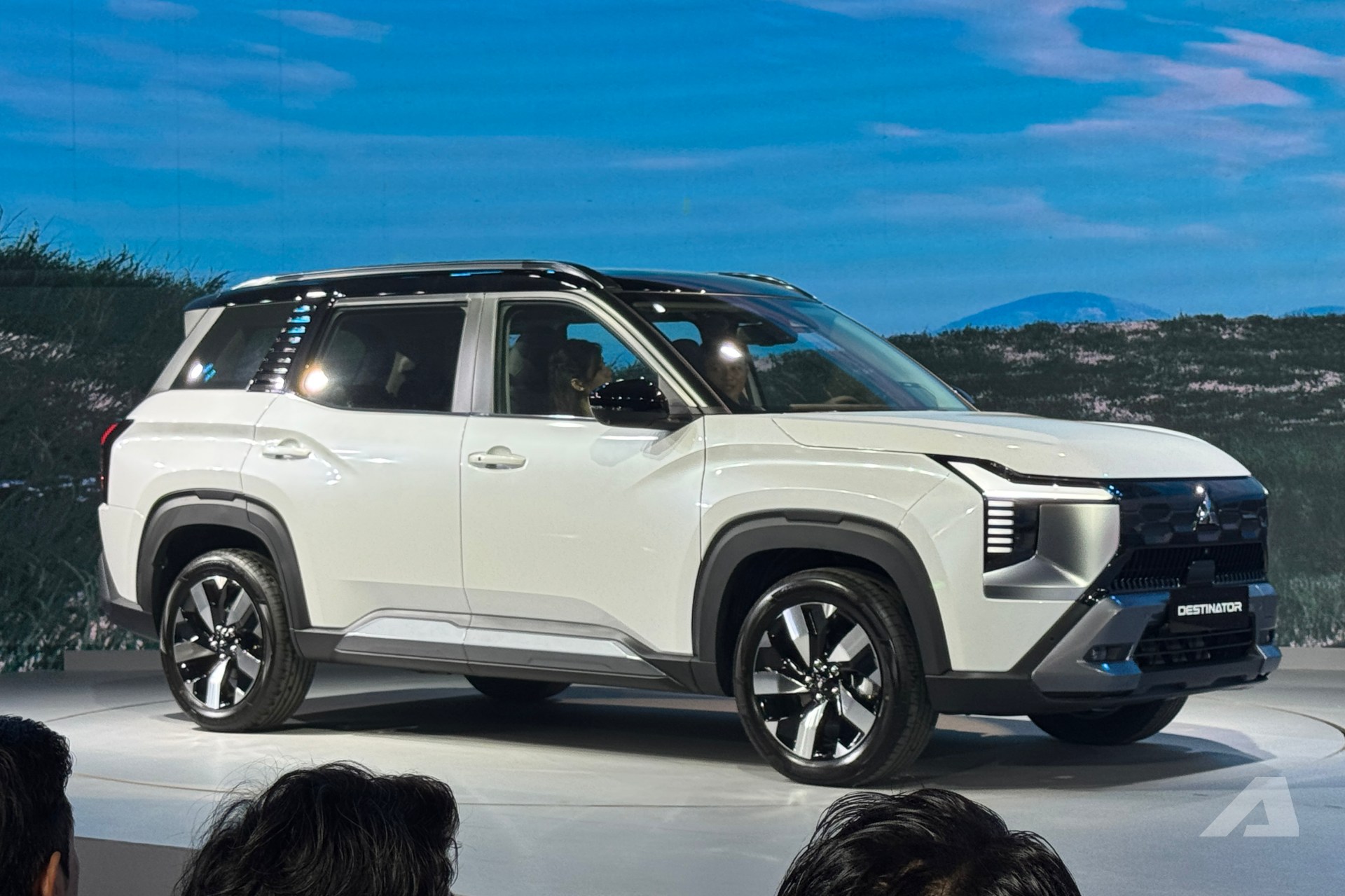 Mẫu SUV mới ra mắt thị trường Việt Nam Xe Mitsubishi Destinator tại Việt Nam