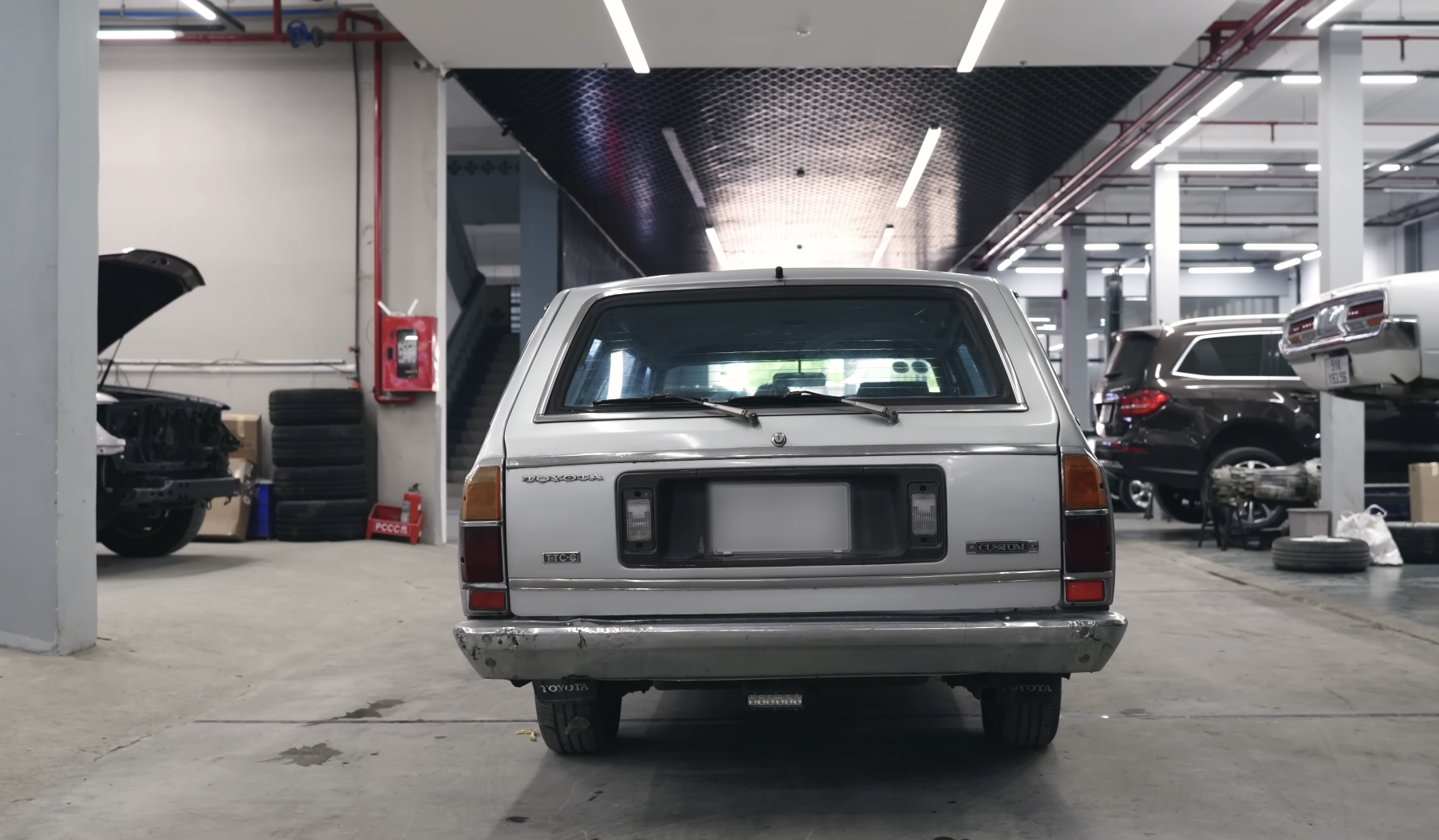 Hệ thống điện và ống xả mới Hệ thống điện được làm mới hoàn toàn