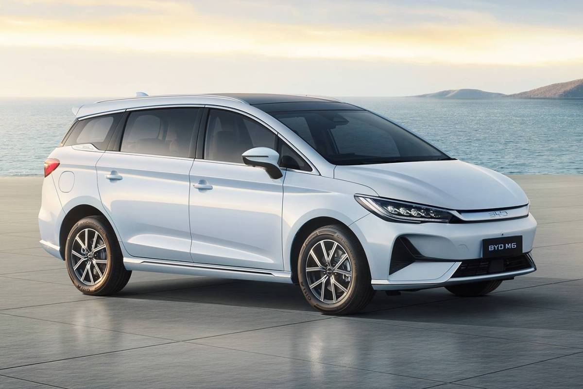 BYD M6 - MPV điện ưu đãi BYD M6 rộng rãi phù hợp gia đình và chạy dịch vụ